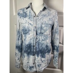 Rock And Republic Women’s Long Sleeve Denim Acid Wash Studded Snap Shirt L Large